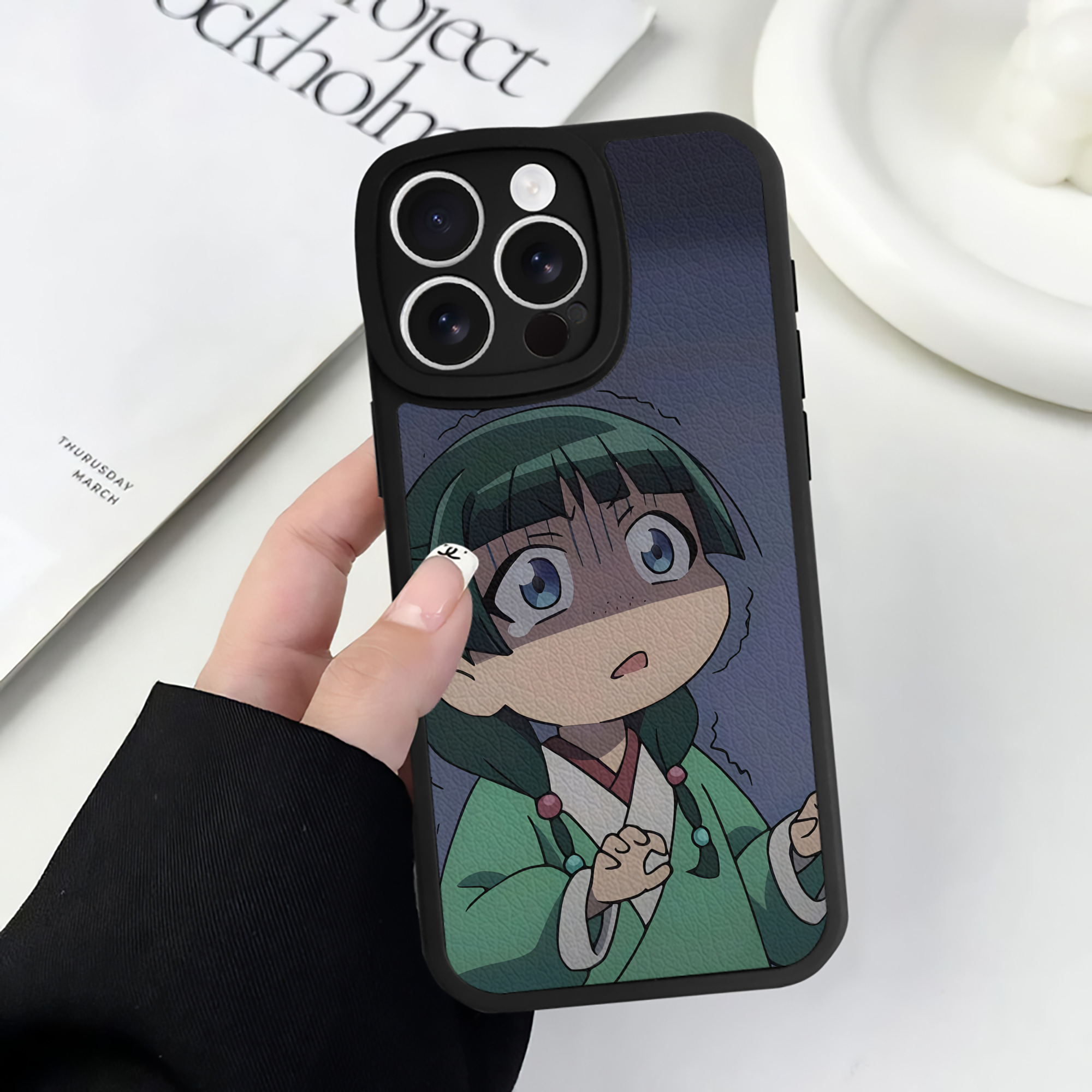 薬屋のひとりごと The Apothecary Diaries 【iPhone 16シリーズ対応】シリコンスマホケース（レザー調） 材質：シリコン